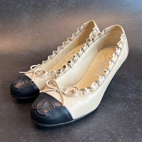 Chanel decolte bicolore tacco - chanel,