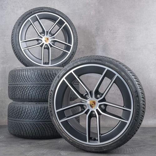 Porsche 911 con gomme
