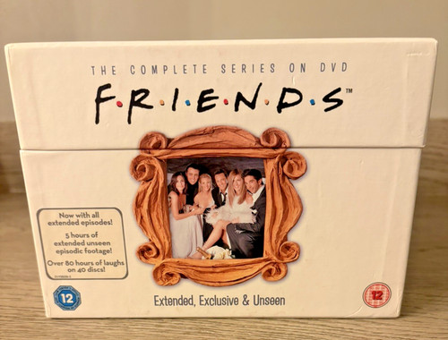Friends exended exclusive - exclusive, &