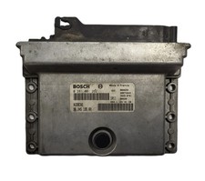 Peugeot 406 ECU / 0281001262 /