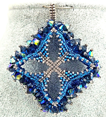 Ciondolo turchese blu stella