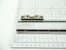 Piastra di supporto braccio