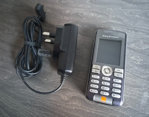 Telefono cellulare sony - telefono,