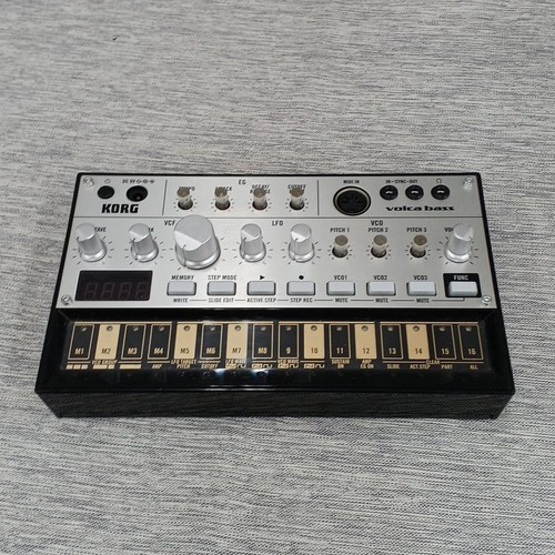 Sintetizzatore korg volca bass - sintetizzatore,