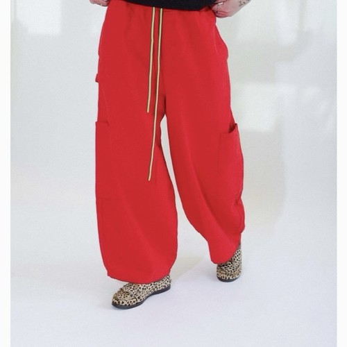 Pantalone rosso pasti grande