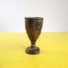 calice vintage in metallo dorato