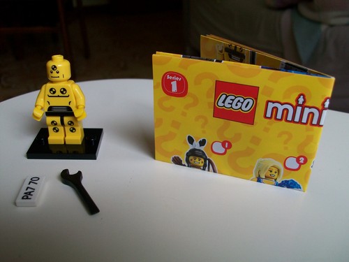 Lego minifigures serie - lego, crash