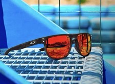 Oakley Holbrook R Assen Race