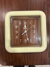 orologio da parete in legno