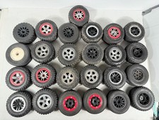 Lotto 25 pneumatici usati RC Short Course Traxxas Losi HPI Redcat associati