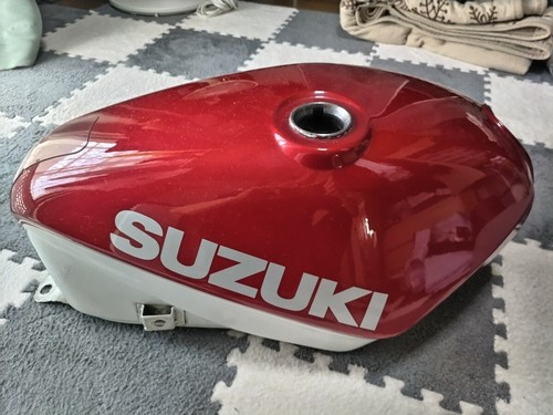 Serbatoio carburante gsx1100s - carburante,
