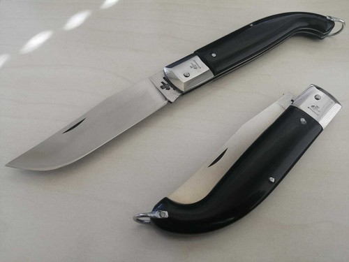 Coltello collezione apertura