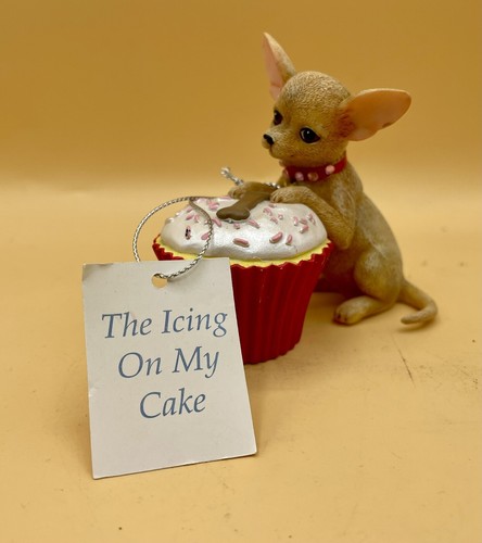 Statuina chihuahua dog - statuina,