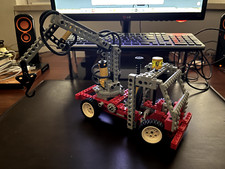 LEGO Technic 8837 – Pneumatic Excavator – Vintage LEGO Technic Set (1992)