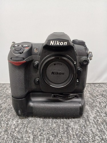 Nikon d200 dslr - nikon,