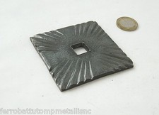 piastra base in ferro battuto