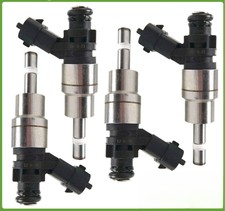 4PCS Fuel Injectors 0261500013