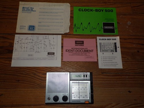 Ancien radio réveil grundig - radio,