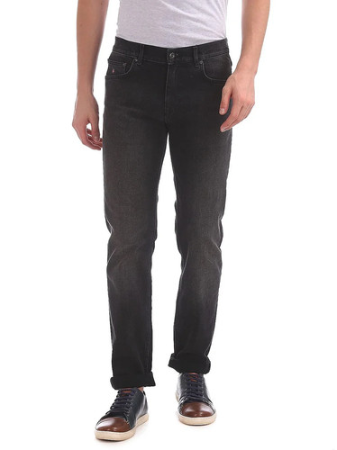 Gant nero indossato - gant,