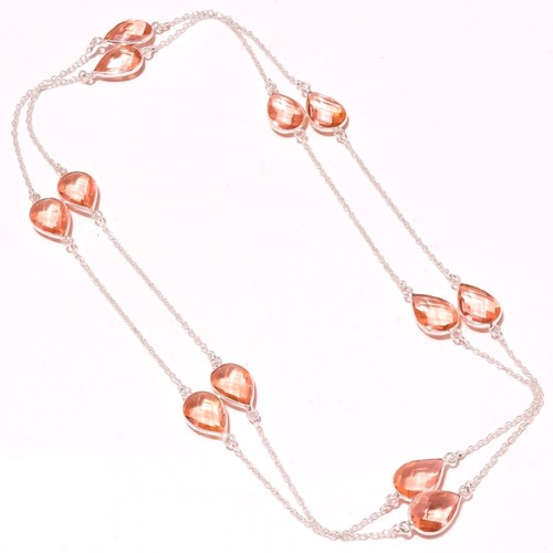 Collana con pietre preziose - , di