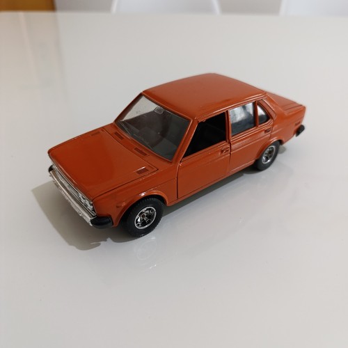 Modellino 131 mirafiori 24 - mirafiori, 1:24