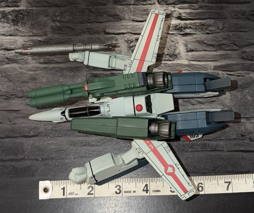 Modellino macross super - macross,