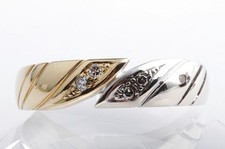 Anello con diamanti brillanti