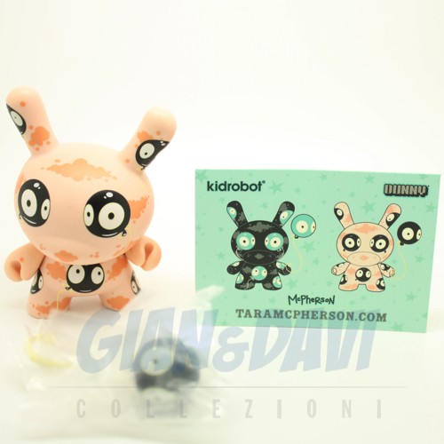 Kidrobot vinyl mini figure - kidrobot,