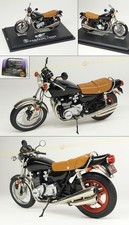 Modellino moto Kawasaki 750RS