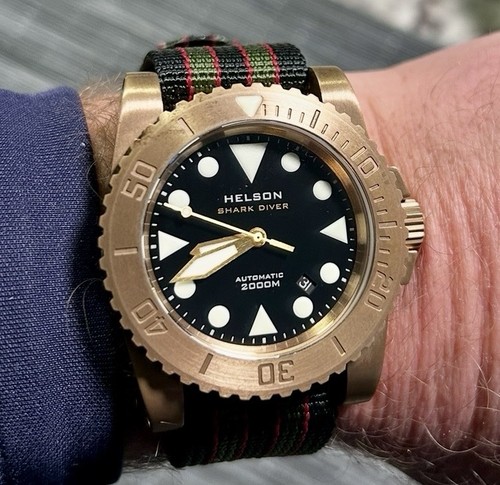 Helson shark diver bronze - helson,
