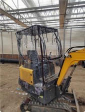 Mini Escavatore Antivento