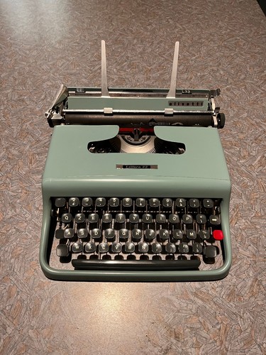 Macchina scrivere olivetti - scrivere,