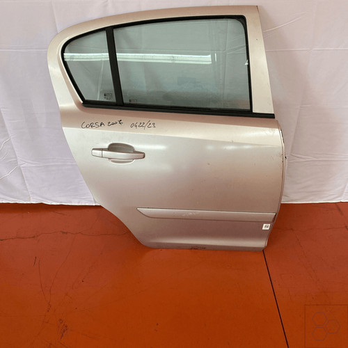 93189341 porta post opel - porta,