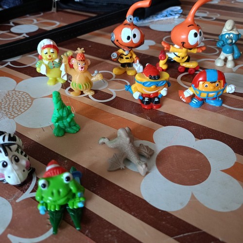 Puffi sorprese kinder anni - e,