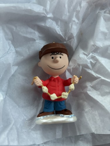 Hallmark 2015 charlie brown - hallmark,