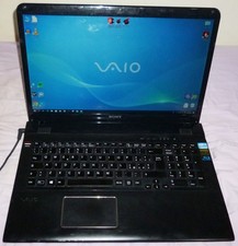 SONY Vaio SVE171E13M portatile 17" Core i7 Quad 16Gb RAM 256Gb SSD BLU-Ray Win10