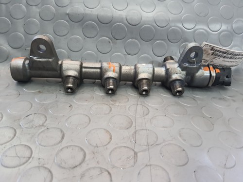 Distributore carburante flauto