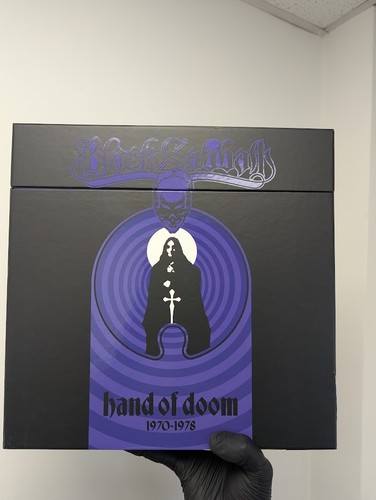 Black sabbath hand - black,
