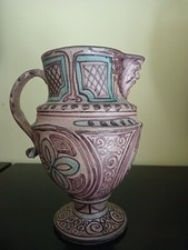 Vecchia brocca/versatoio in terracotta smaltata e decorata