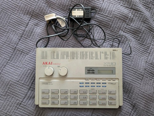 Drum machine vintage akai - machine,