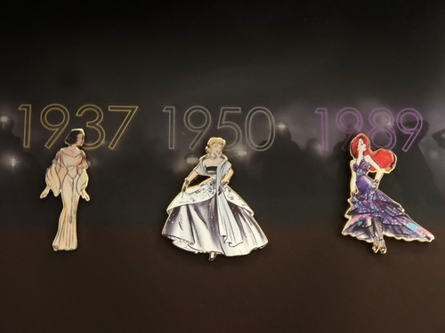 Set pins disney - 3, designer