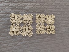 coppia centrini quadrati ad uncinetto