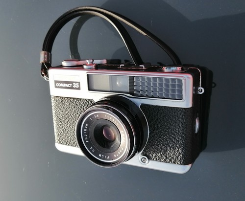 Fujica compact très bon - très,