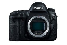 Canon EOS 5D Mark IV Digital