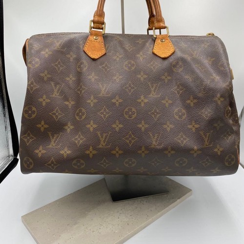 Monogramma louis vuitton - monogramma,