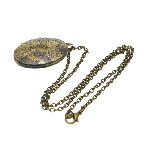 Collana ragazza retrò - da,