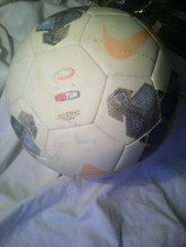 PALLONE NIKE :   ' SERIE A TIM   2013 - 2014 NIKE STRIKE   '     !