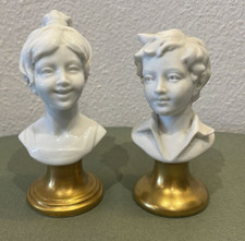 COPPIA DI MEZZI BUSTI IN