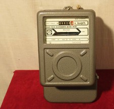 VECCHIO CONTATORE ELETTRICO TRIFASE MADE IN ROMANIA (TA05)