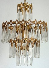 Bellissimo lampadario a goccia